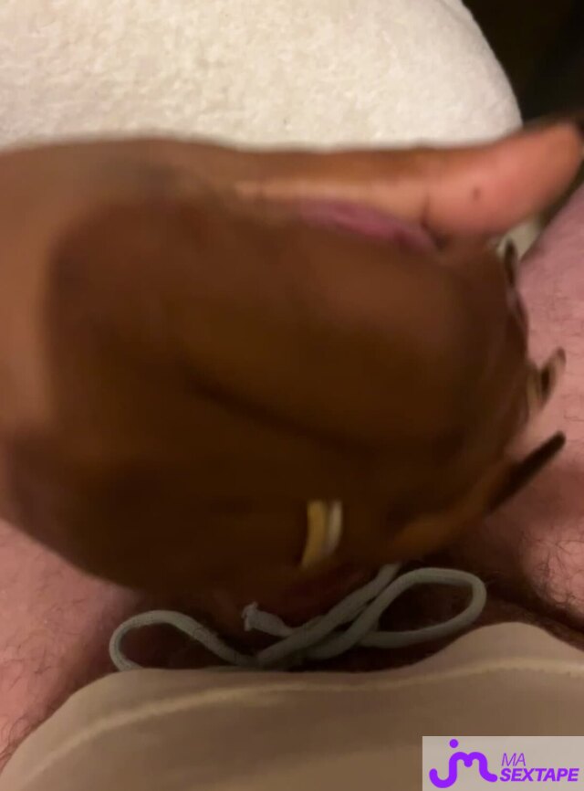 Vidéo de sextapes : Bien branl&eacute; 40.2