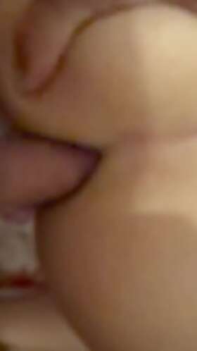Vid&eacute;os de sextapes : Par la petite porte 
